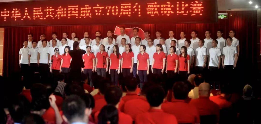 蛙先生首家“江西辣”牛蛙门店即将开业，刷爆朋友圈的江西辣牛蛙来了