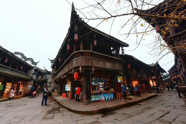 美丽乡村别墅逃生